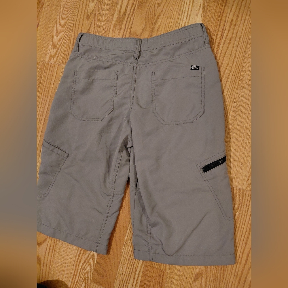 Lee Gray Cargo Shorts - Picture 6 of 7